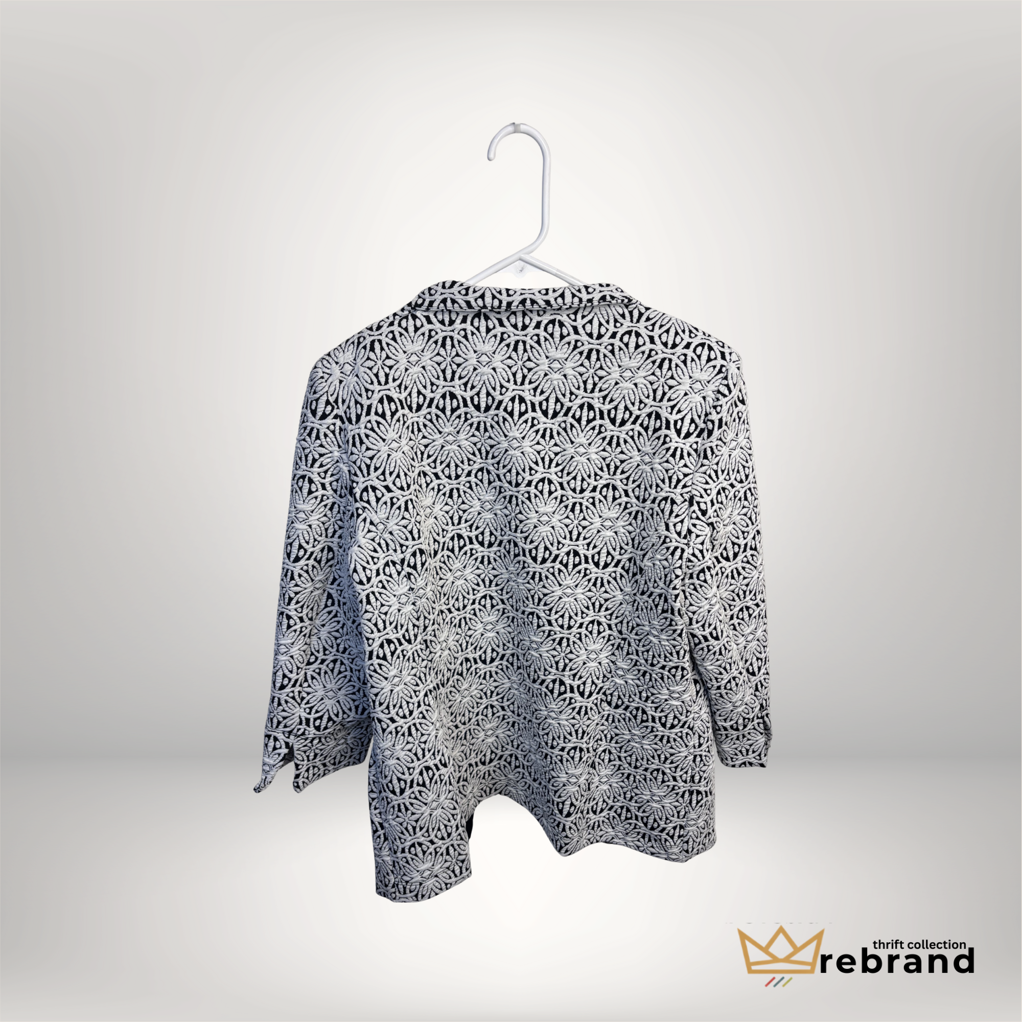 Blazer - Women's Black & White Floral Pattern - Tanjay Petite