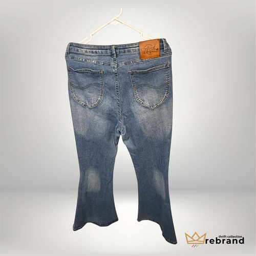 Flare Jeans Y2L/McBling Era -"Southern Fried Chics " -31 (2006-2010)