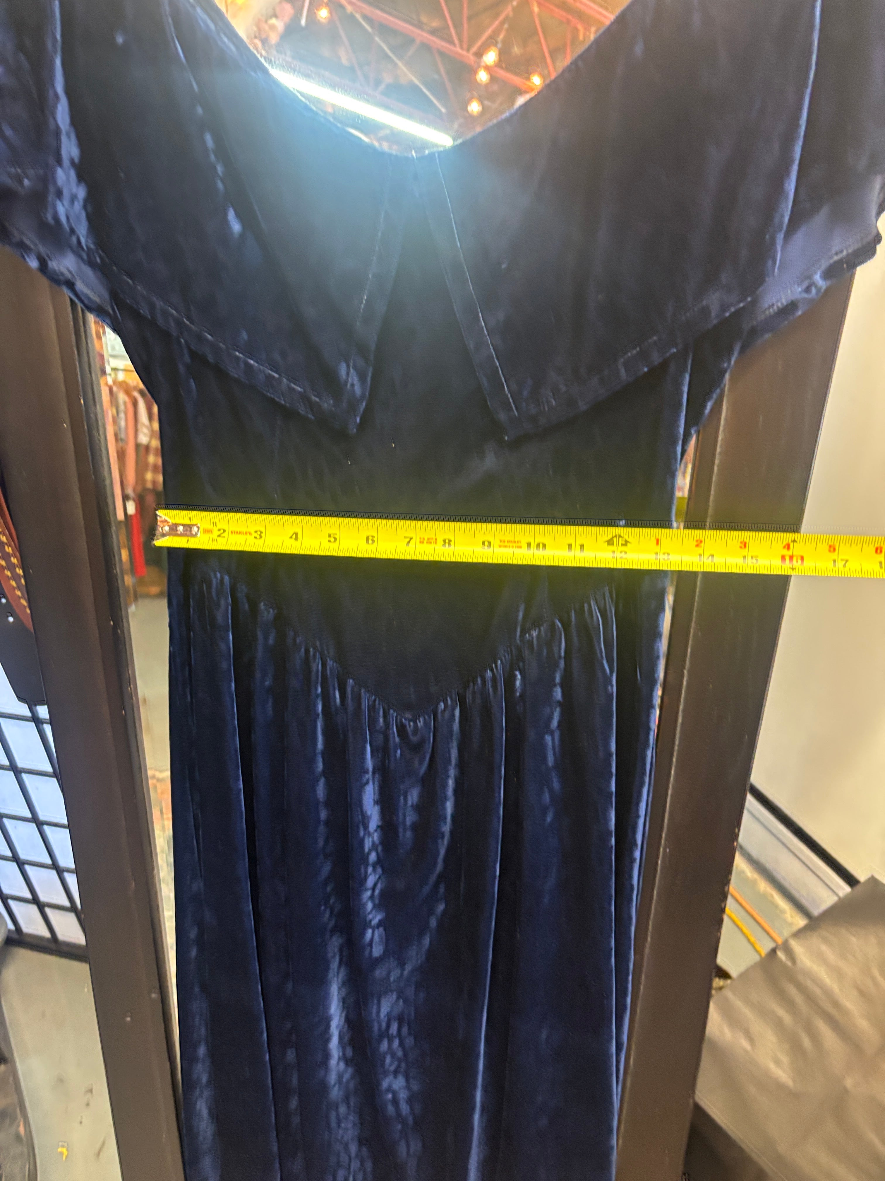 Linda Lundstrom velvet vintage navy dress size small