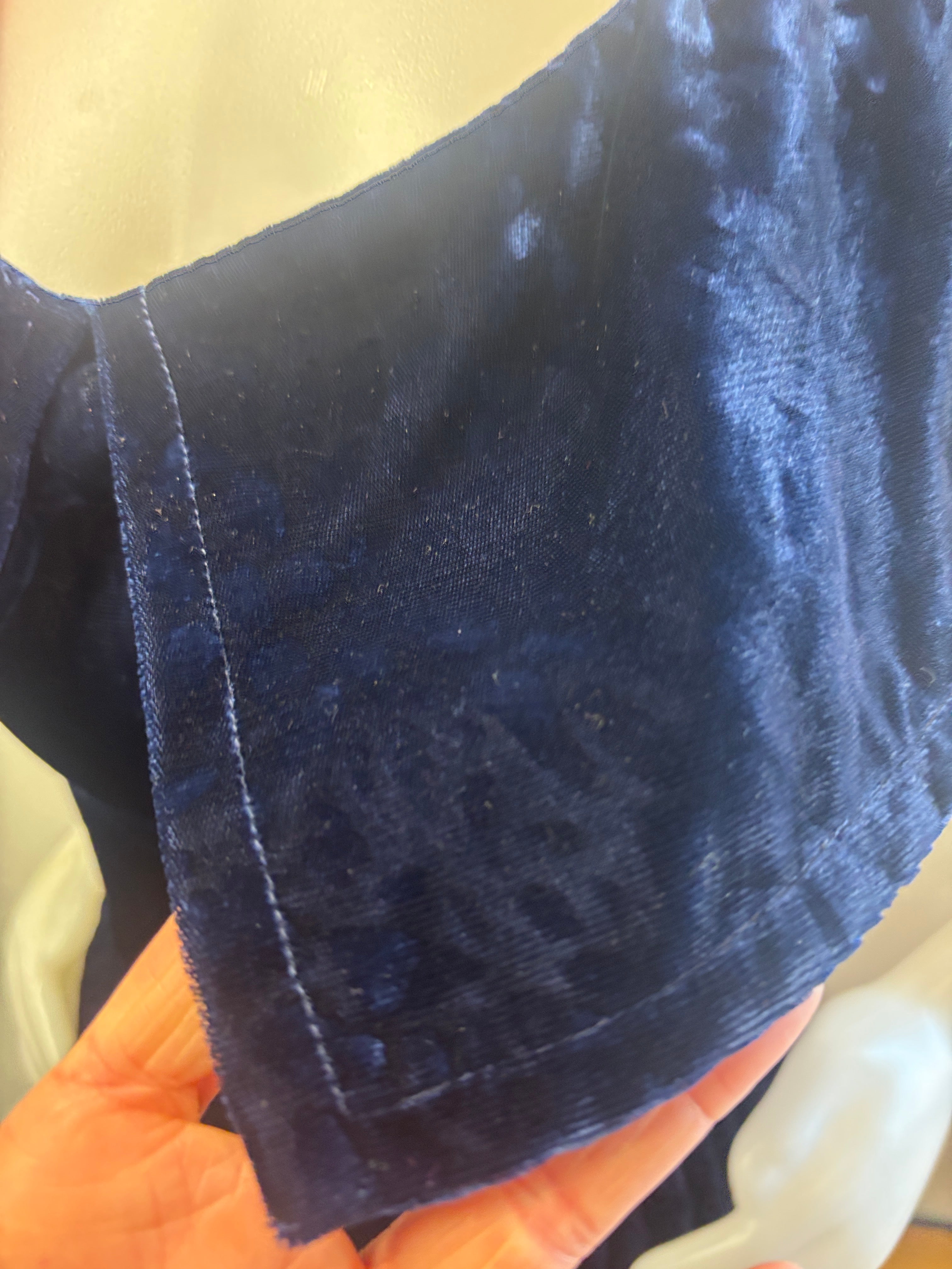 Linda Lundstrom velvet vintage navy dress size small