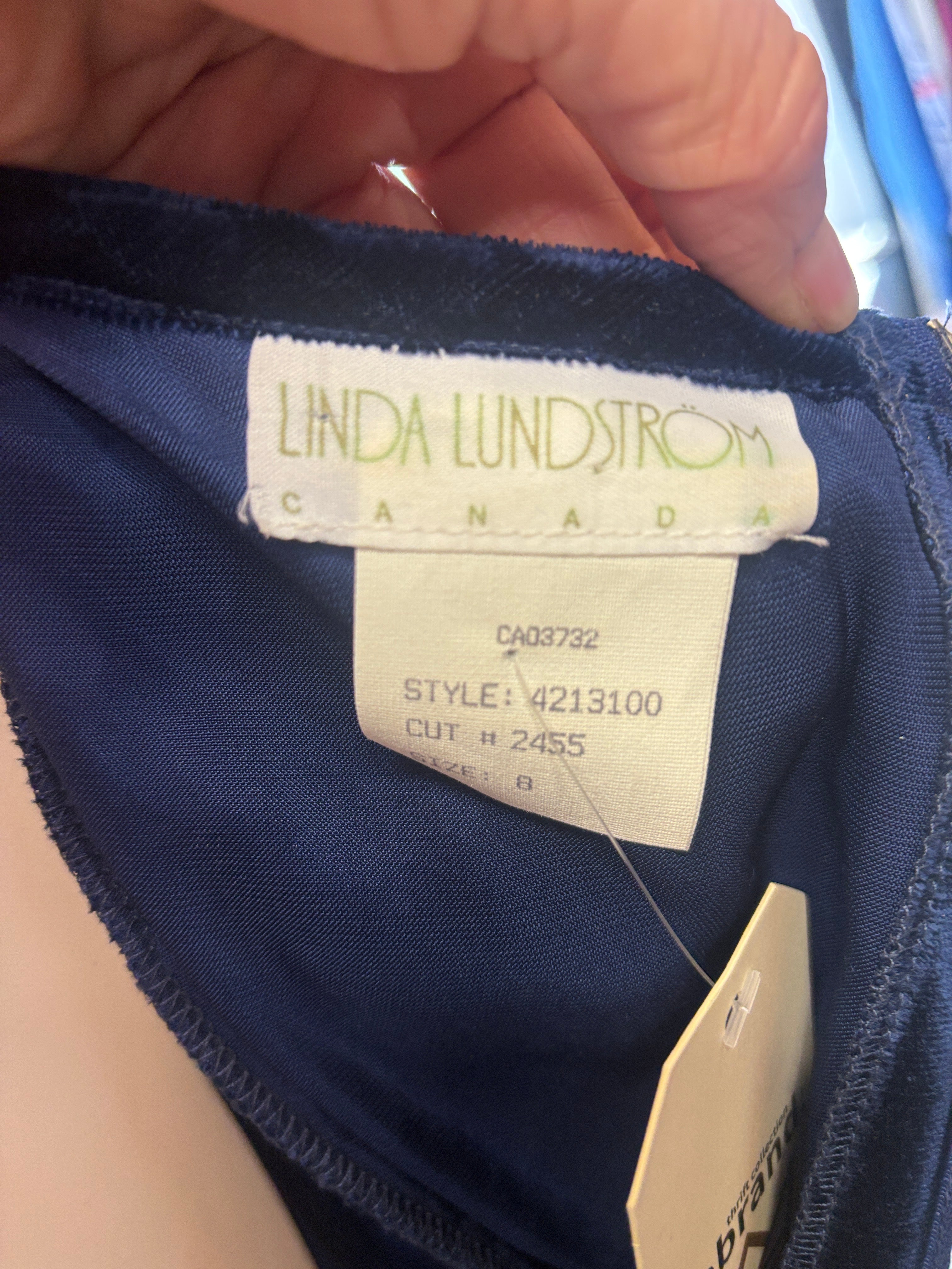 Linda Lundstrom velvet vintage navy dress size small